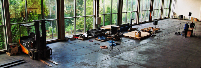 HEAVY METAL, Multichannel Installation, 2016 HEAVY METAL, Multichannel Installation, 2016