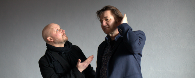 Riek (Left) Kuchenbecker (Right) Foto by Kuchenbecker Riek (Left) Kuchenbecker (Right) Foto by Kuchenbecker